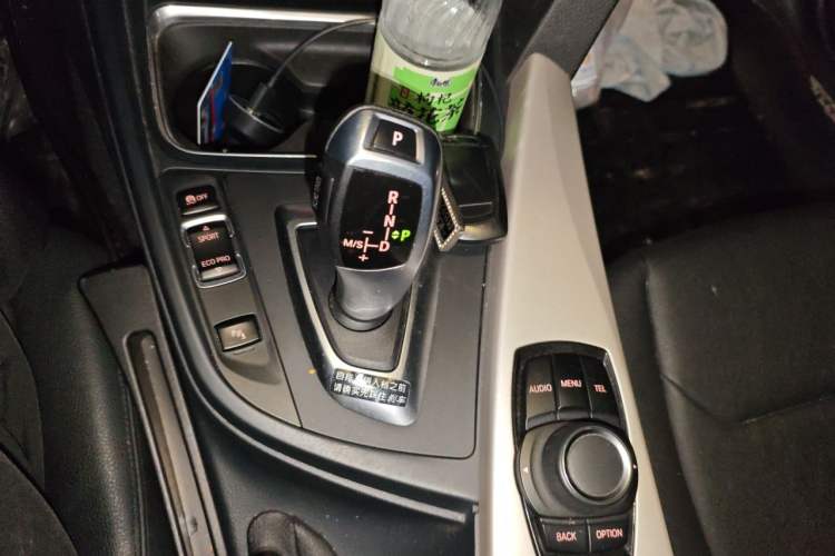 Used BMW 3 Series 2015 320Li Fashion Model Gear Lever
