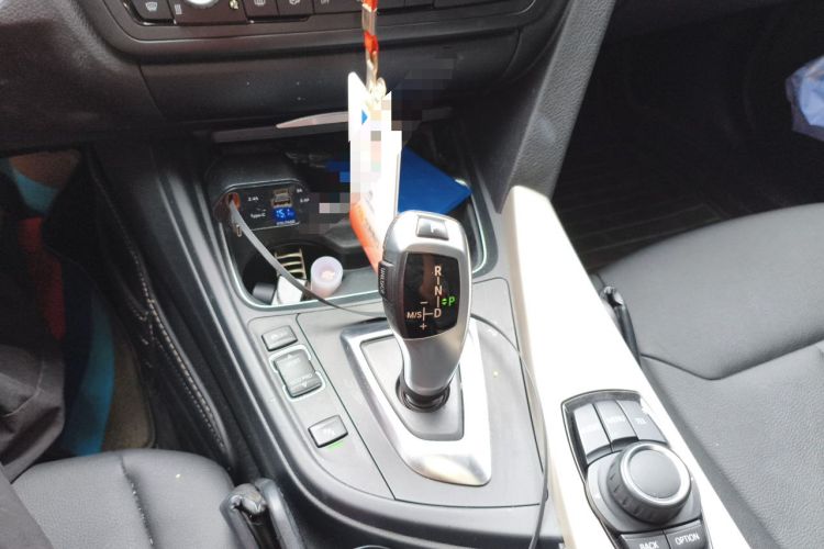 Used BMW 3 Series 2015 320Li Luxury Edition Fashion Model Gear Lever