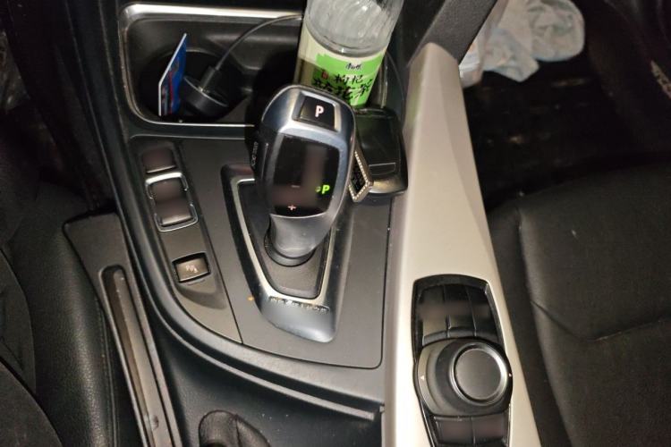 Used BMW 3 Series 2015 320Li Fashion Model Gear Lever