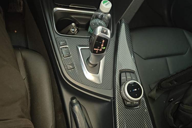Used BMW 3 Series 2015 320Li Luxury Edition Fashion Model Gear Lever