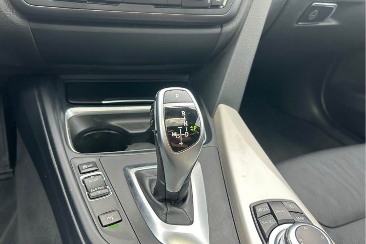 Used BMW 3 Series 2015 328Li xDrive Fashion Model Gear Lever