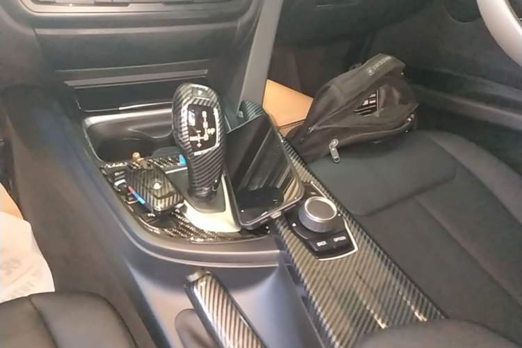 Used BMW 3 Series 2015 320Li Fashion Model Gear Lever