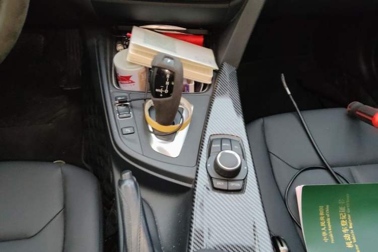 Used BMW 3 Series 2015 320i Fashion Model Gear Lever