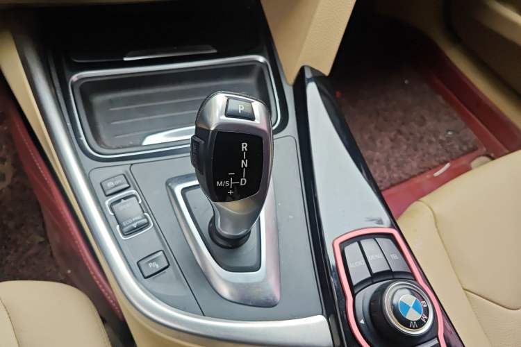 Used BMW 3 Series 2015 316Li Fashion Model Gear Lever