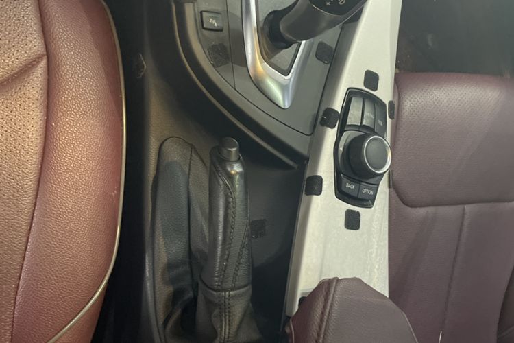 Used BMW 3 Series 2015 320Li Luxury Edition Fashion Model Gear Lever
