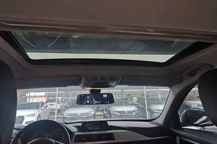 Used BMW 3 Series 2015 320Li Luxury Edition Fashion Model Headliner