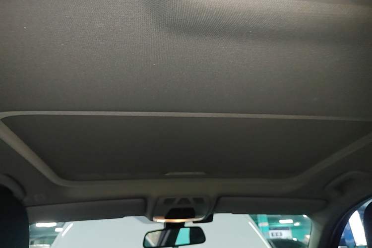 Used BMW 3 Series 2015 320Li Fashion Model Headliner