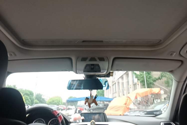 Used BMW 3 Series 2015 316Li Fashion Model Headliner