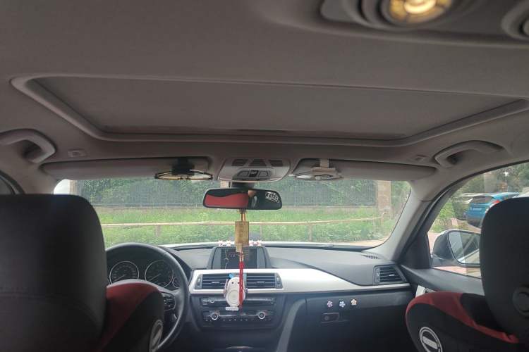 Used BMW 3 Series 2015 320Li Fashion Model Headliner