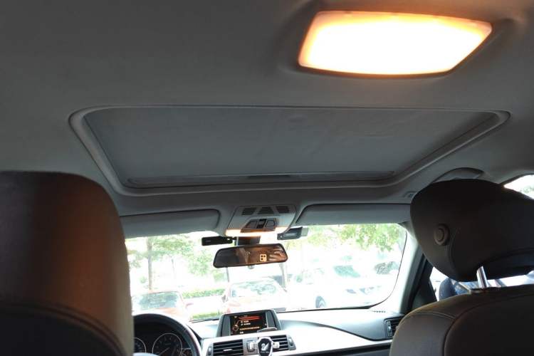 Used BMW 3 Series 2015 316i Active Edition Headliner