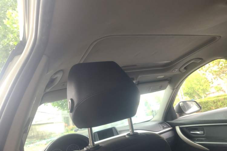 Used BMW 3 Series 2015 316Li Fashion Model Headliner