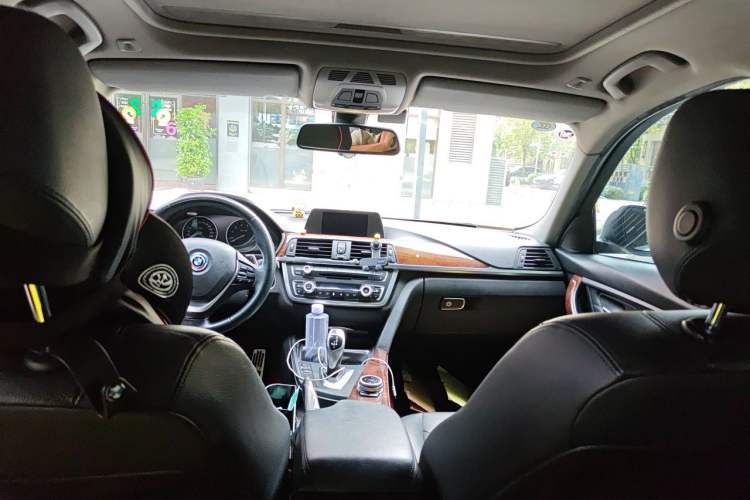Used BMW 3 Series 2015 320Li Luxury Design Package Headliner