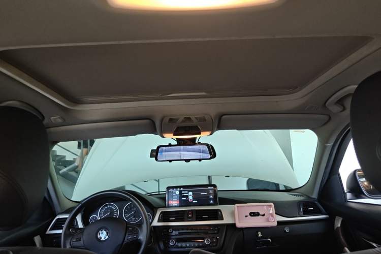 Used BMW 3 Series 2015 320i Fashion Model Headliner