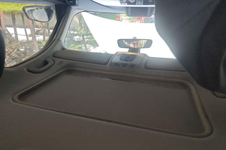 Used BMW 3 Series 2015 320Li Luxury Edition Fashion Model Headliner