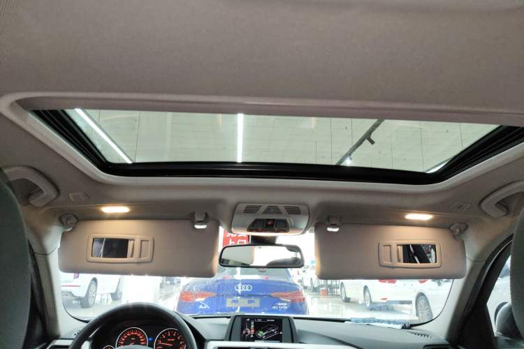 Used BMW 3 Series 2015 320Li Luxury Edition Fashion Model Headliner