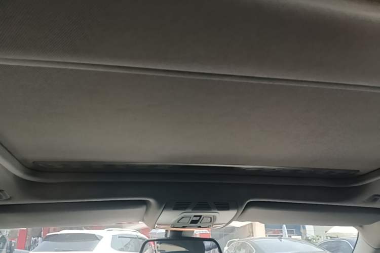 Used BMW 3 Series 2015 316i Active Edition Headliner