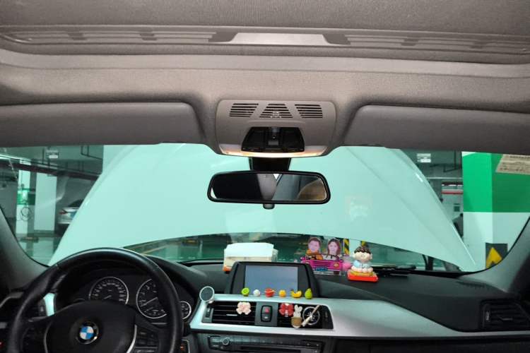 Used BMW 3 Series 2015 316Li Fashion Model Headliner