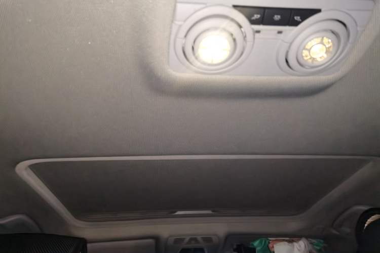 Used BMW 3 Series 2015 316Li Fashion Model Headliner