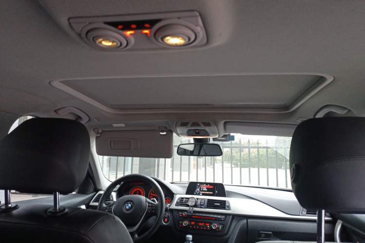 Used BMW 3 Series 2015 328Li Fashion Model Headliner