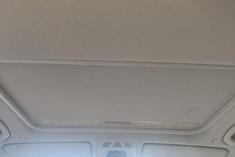 Used BMW 3 Series 2015 320Li Fashion Model Headliner