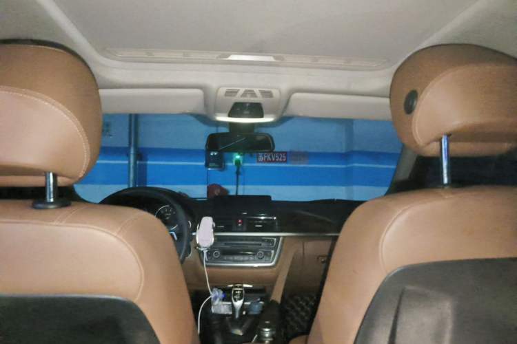 Used BMW 3 Series 2015 320Li Luxury Design Package Headliner