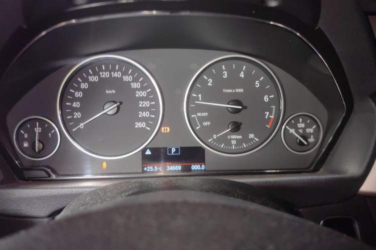 Used BMW 3 Series 2015 320Li Fashion Model Instrument Cluster