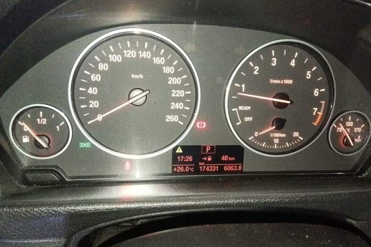 Used BMW 3 Series 2015 320Li Fashion Model Instrument Cluster
