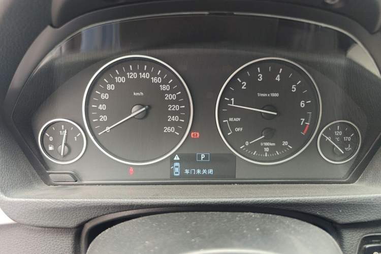 Used BMW 3 Series 2015 320Li Luxury Edition Fashion Model Instrument Cluster