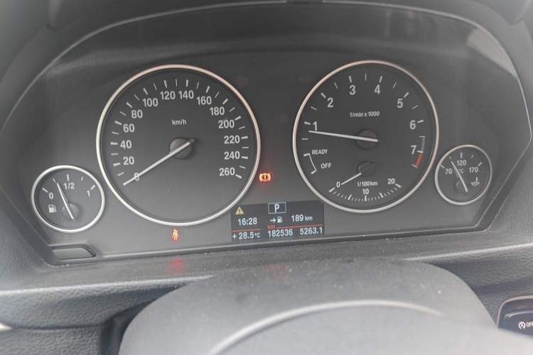 Used BMW 3 Series 2015 320Li Fashion Model Instrument Cluster