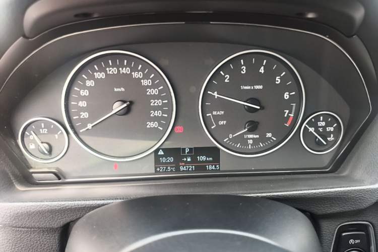 Used BMW 3 Series 2015 320i Luxury Line Stylish Edition Instrument Cluster