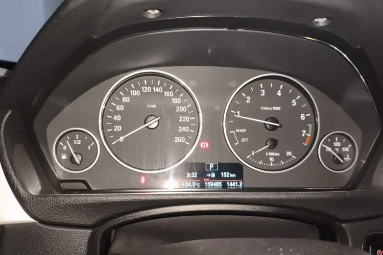Used BMW 3 Series 2015 316Li Fashion Model Instrument Cluster