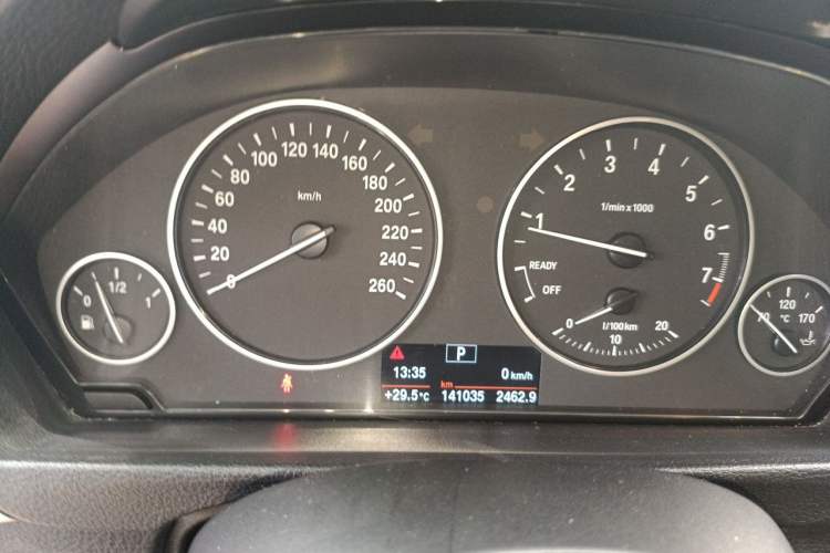 Used BMW 3 Series 2015 320i Luxury Line Stylish Edition Instrument Cluster