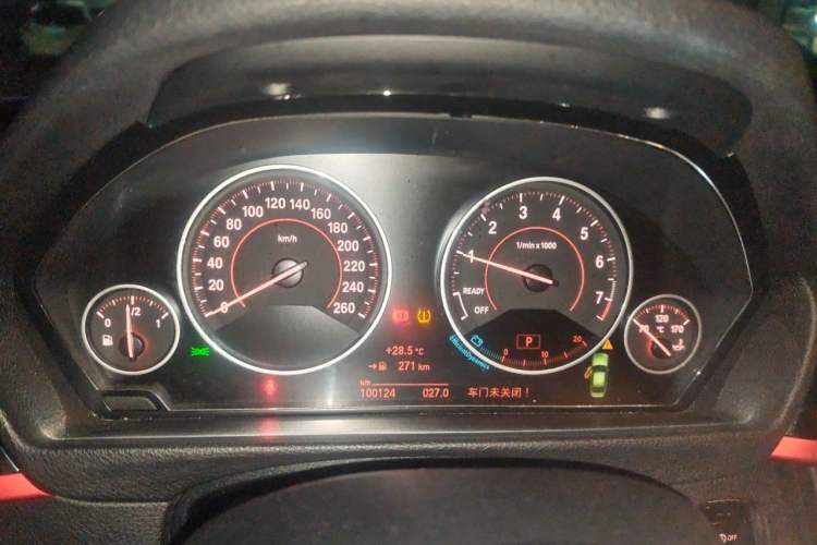 Used BMW 3 Series 2015 320i Luxury Edition Sports Design Package Instrument Cluster