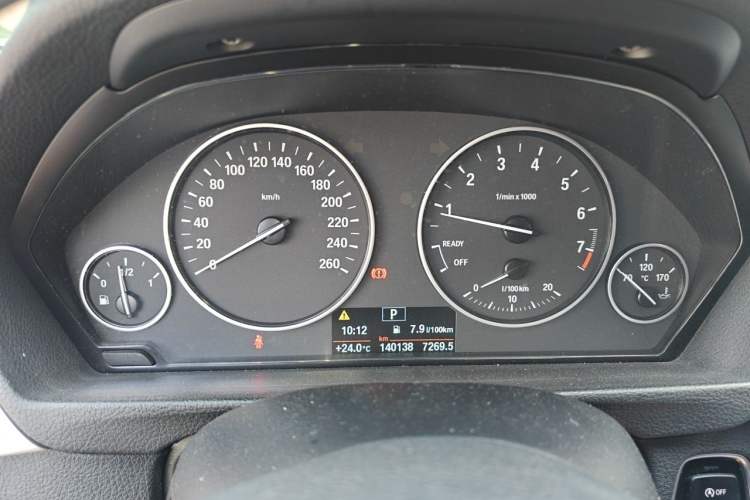 Used BMW 3 Series 2015 316Li Fashion Model Instrument Cluster
