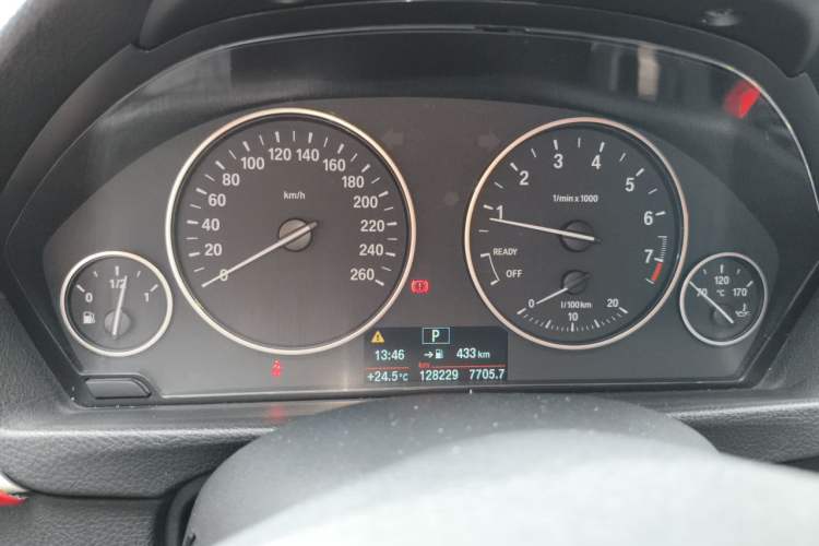 Used BMW 3 Series 2015 320Li Luxury Edition Fashion Model Instrument Cluster