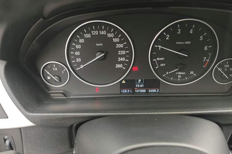 Used BMW 3 Series 2015 320Li Fashion Model Instrument Cluster