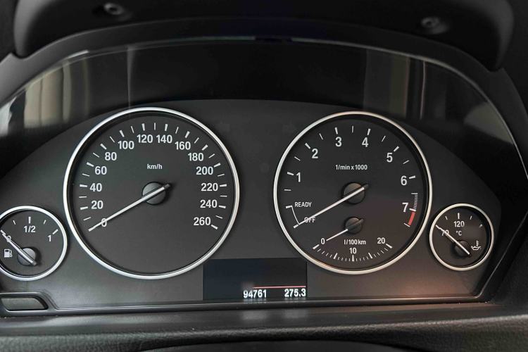 Used BMW 3 Series 2015 320i Fashion Model Instrument Cluster