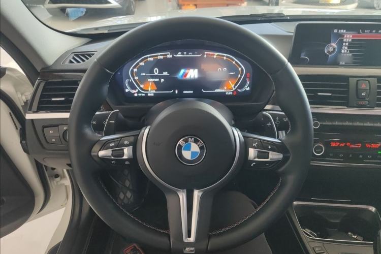 Used BMW 3 Series 2015 320Li Luxury Design Package Premium Edition Interior 2