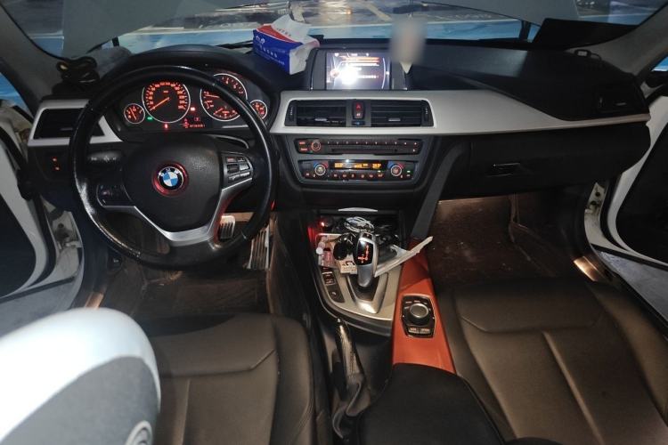 Used BMW 3 Series 2015 320Li Luxury Edition Fashion Model Interior 2