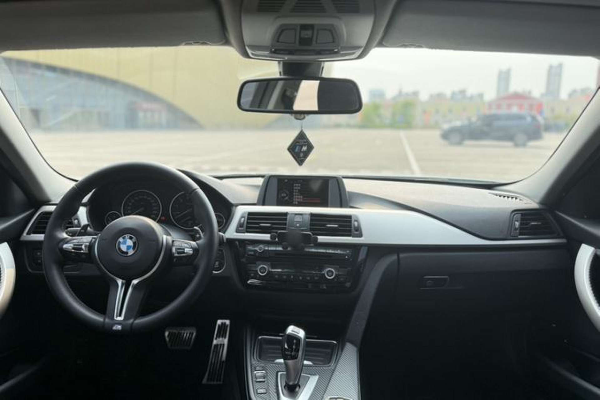 Used BMW 3 Series 2015 320Li Luxury Edition Fashion Model Interior 3