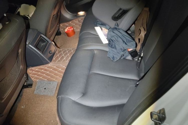 Used BMW 3 Series 2015 316Li Fashion Model Interior 3