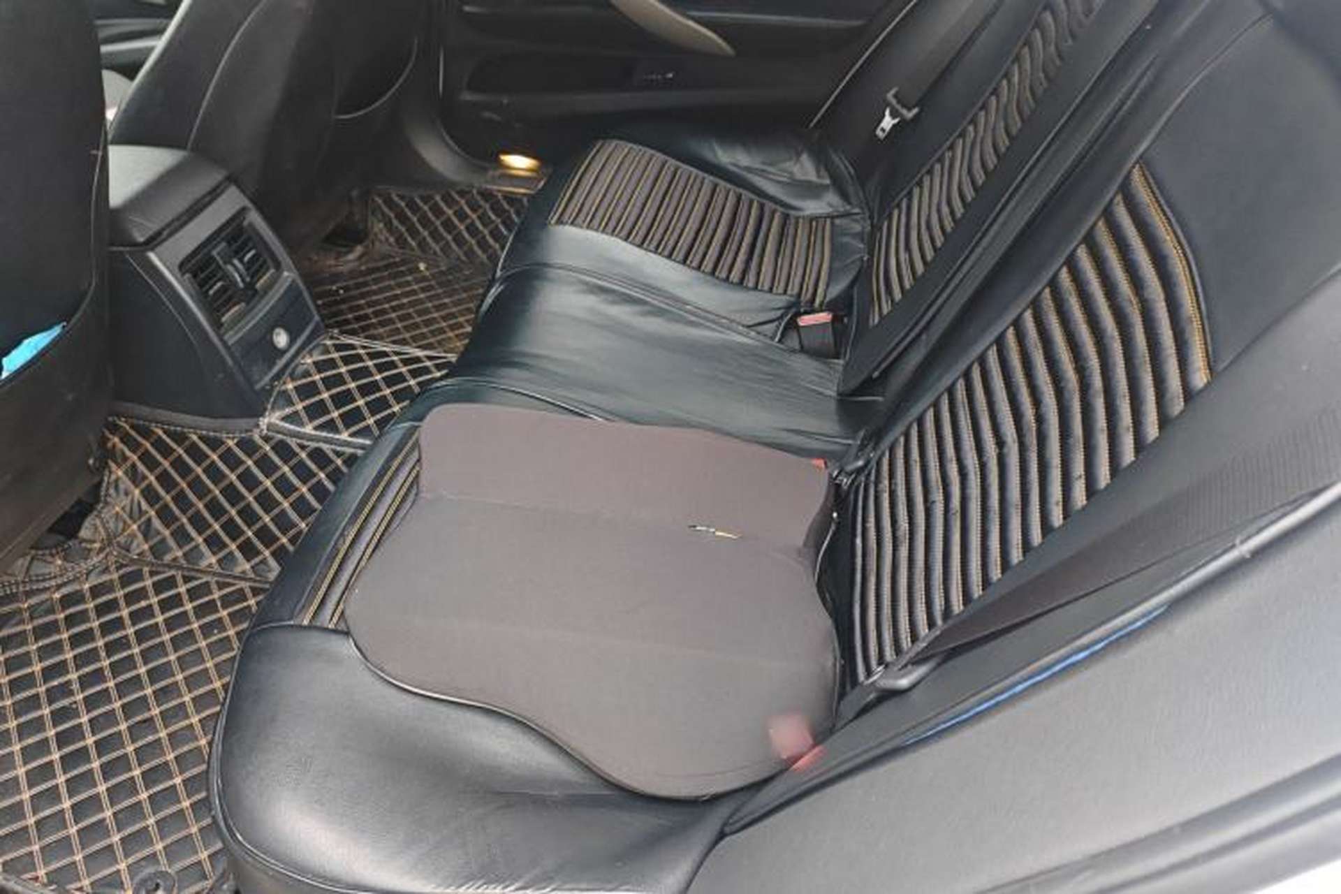 Used BMW 3 Series 2015 320Li Luxury Edition Fashion Model Interior 4