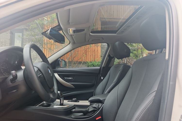 Used BMW 3 Series 2015 320Li Fashion Model Interior 5