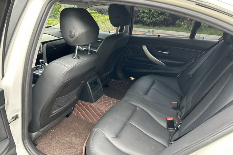 Used BMW 3 Series 2015 316Li Fashion Model Interior 8