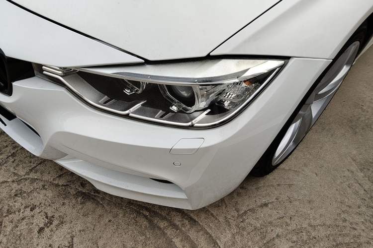 Used BMW 3 Series 2015 316Li Fashion Model Left Front Headlight