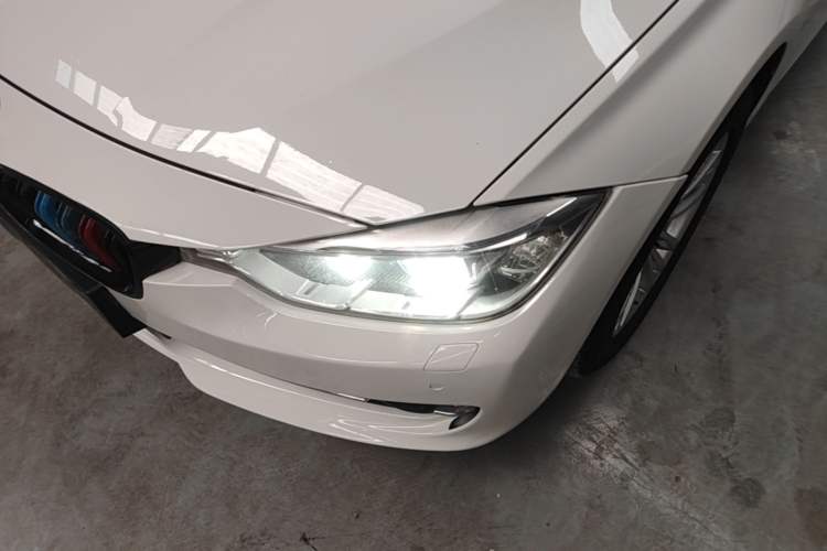Used BMW 3 Series 2015 320Li Luxury Edition Fashion Model Left Front Headlight
