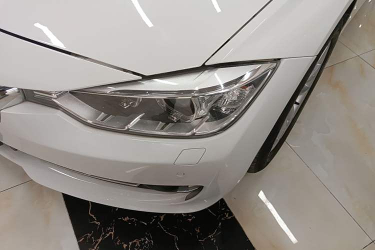 Used BMW 3 Series 2015 320Li Fashion Model Left Front Headlight
