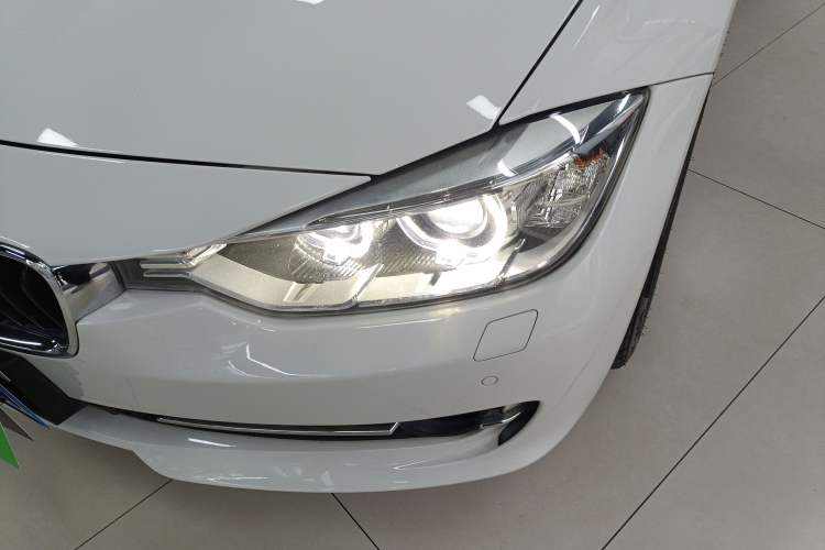 Used BMW 3 Series 2015 320Li Luxury Edition Fashion Model Left Front Headlight