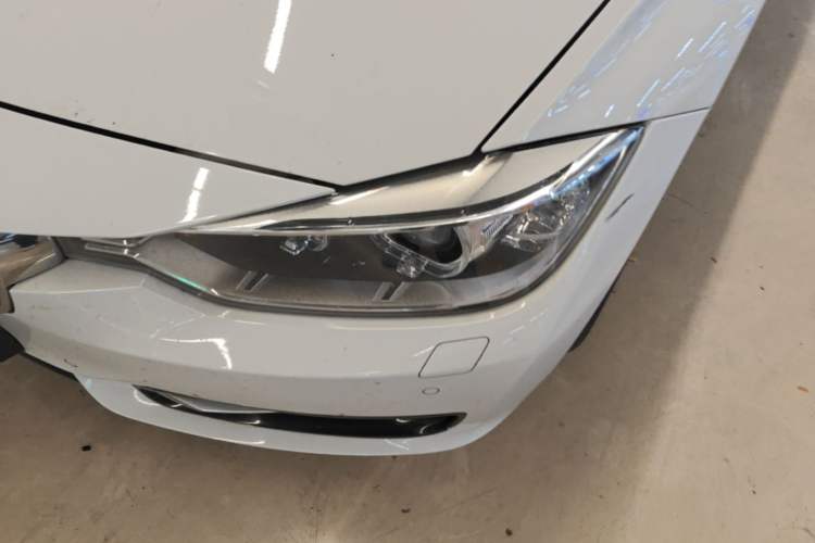 Used BMW 3 Series 2015 320i Sport Design Package Left Front Headlight