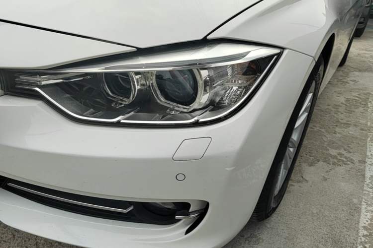 Used BMW 3 Series 2015 320Li Fashion Model Left Front Headlight